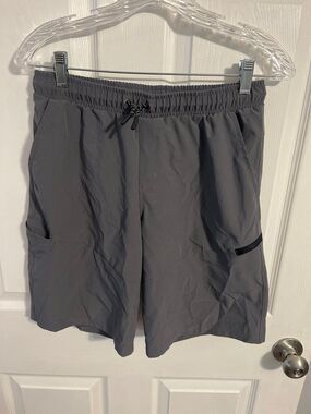 All In Motion Boys Shorts Gray Size XL (16)